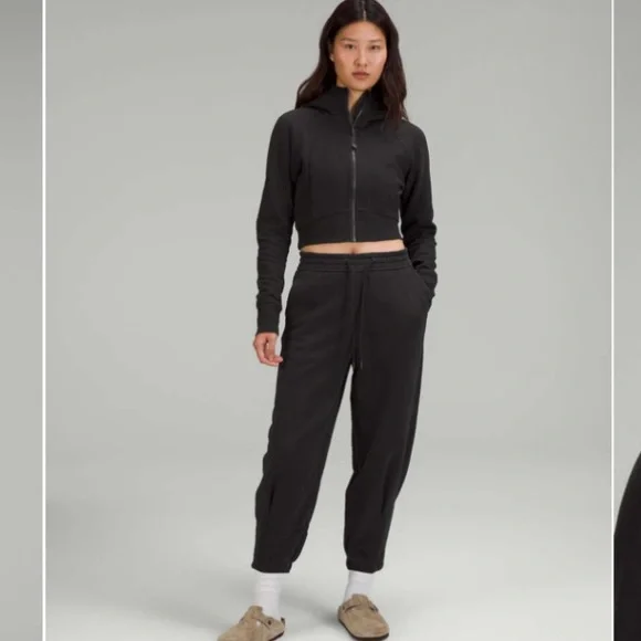 LULULEMON NWT Black Cropped Scuba Jacket size 4 - Picture 3 of 7